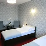 Wrzos Bed and Breakfast 3*