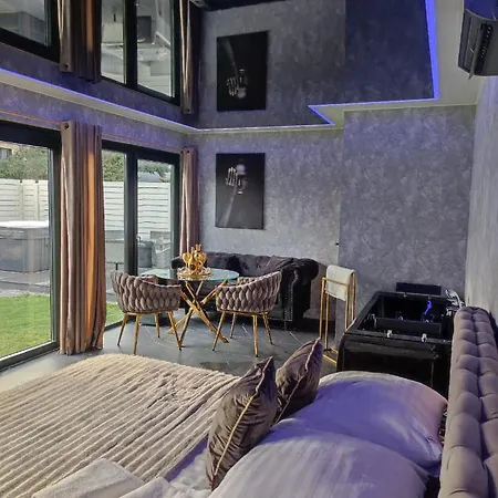 Bed & Breakfast Wrzos 3*