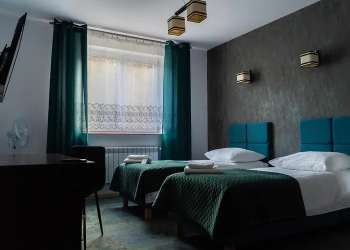 לינה וארוחת בוקר Wrzos